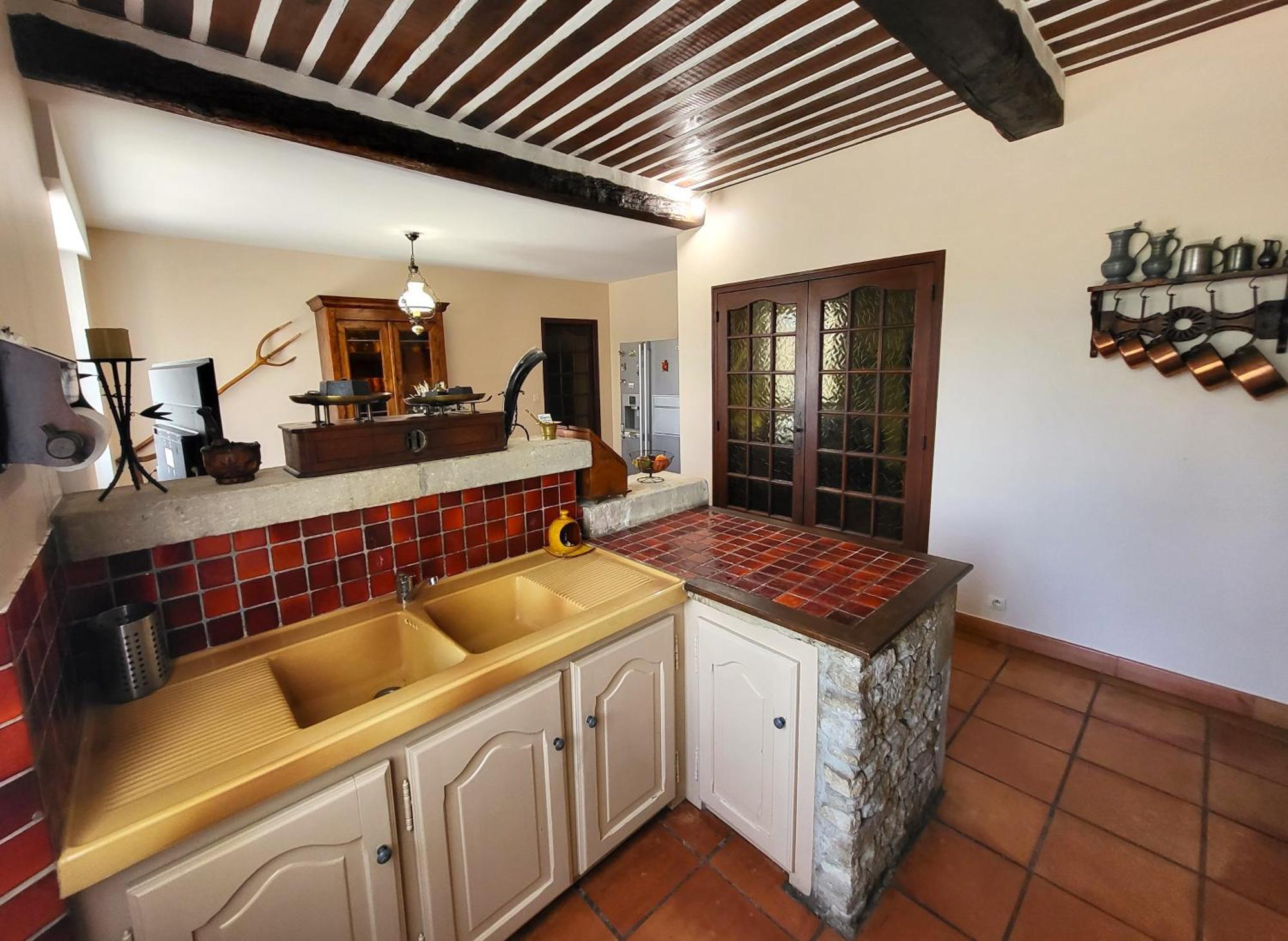 "La Massette Du Cheval Blanc" Villa De Caractere En Pierre ลีล-ซูร์-ลา-ซอร์ก ภายนอก รูปภาพ