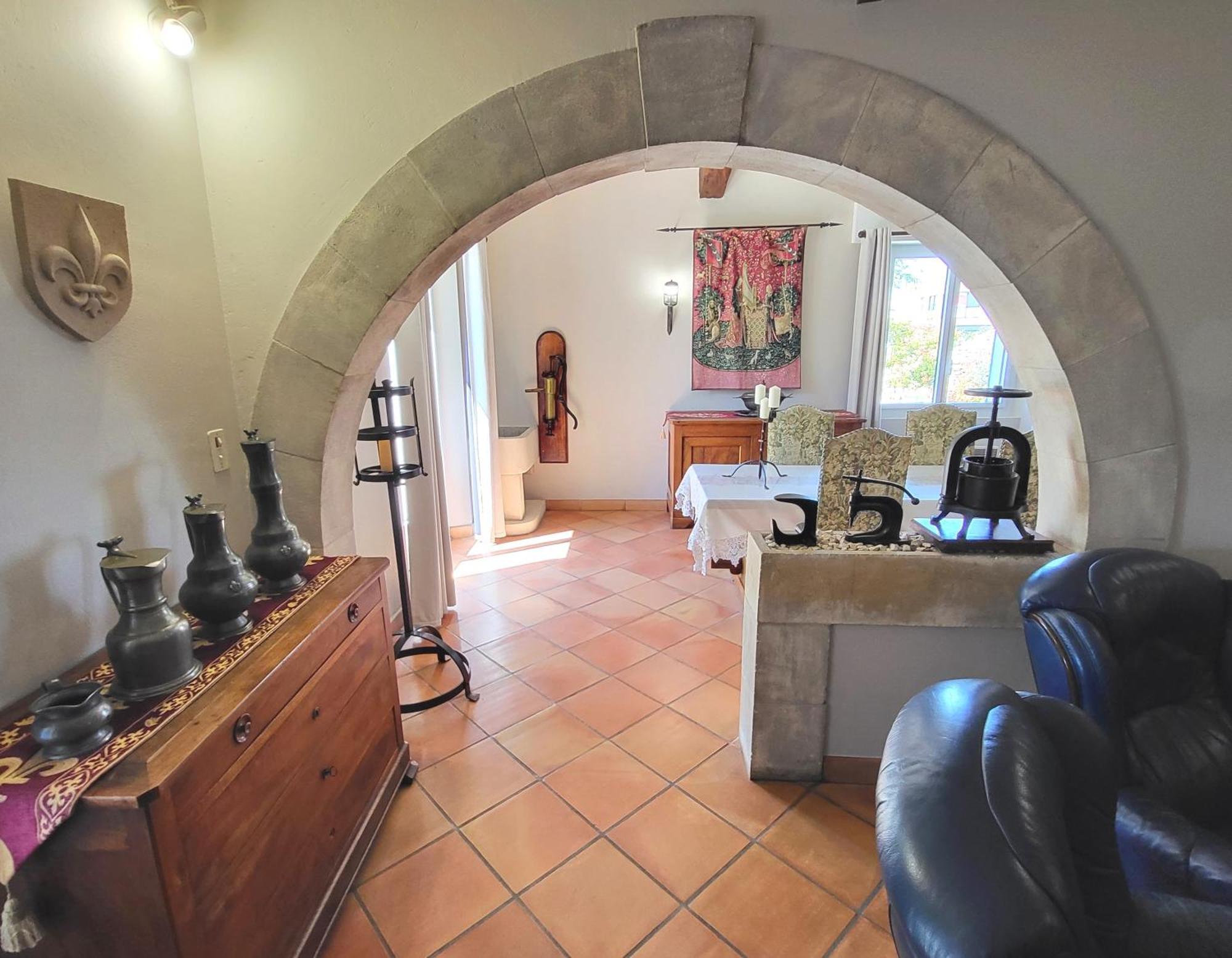 "La Massette Du Cheval Blanc" Villa De Caractere En Pierre ลีล-ซูร์-ลา-ซอร์ก ภายนอก รูปภาพ