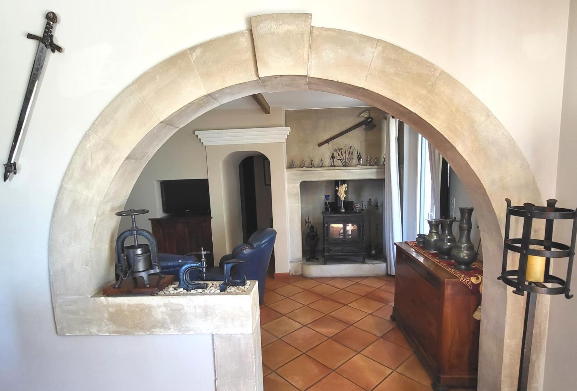 "La Massette Du Cheval Blanc" Villa De Caractere En Pierre ลีล-ซูร์-ลา-ซอร์ก ภายนอก รูปภาพ